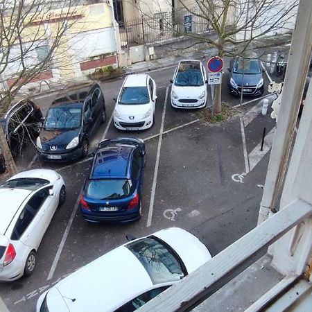 Studio Hypercentre A 2 Pas De La Gare. Appart N°3 Agen Luaran gambar