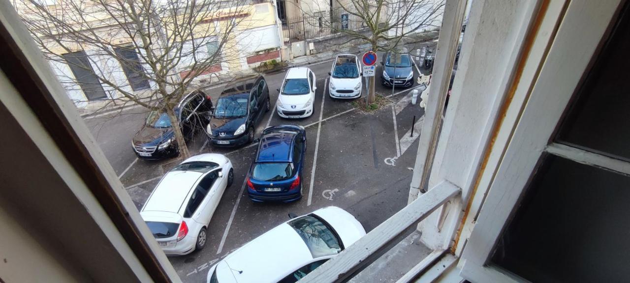 Studio Hypercentre A 2 Pas De La Gare. Appart N°3 Agen Luaran gambar
